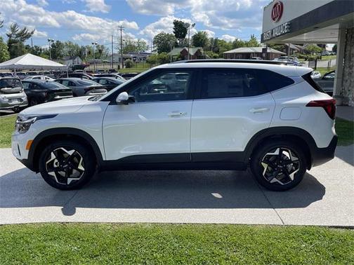 2025 Kia Seltos EX