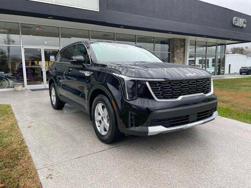 Ebony Black 2026 Kia Sorento LX