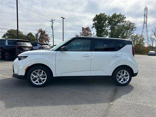 2023 Kia Soul S