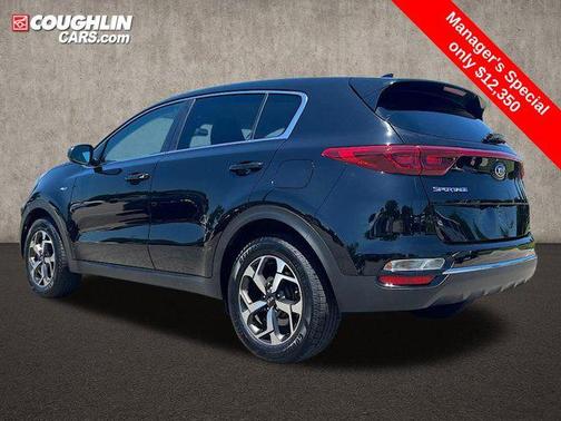 2022 Kia Sportage LX