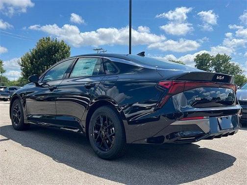 2026 Kia K5 LXS