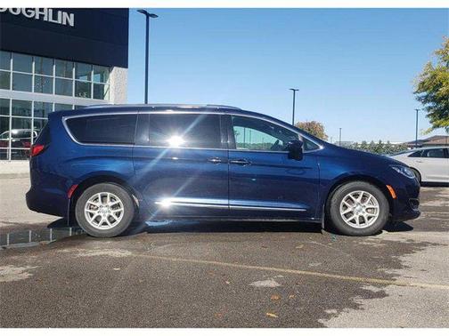 2020 Chrysler Pacifica Hybrid Touring L