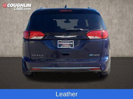2020 Chrysler Pacifica Hybrid Touring L