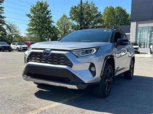 2021 Toyota RAV4 Hybrid SE
