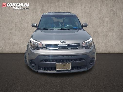 Titanium Gray 2017 Kia Soul Base