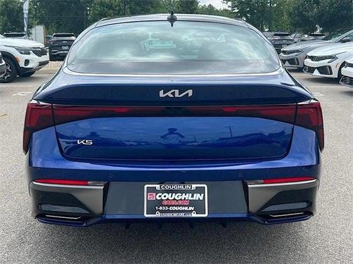 2025 Kia K5 EX