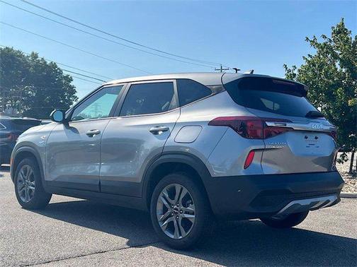 2023 Kia Seltos LX