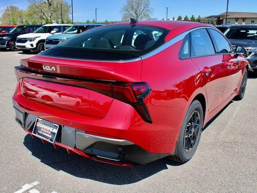 2025 Kia K5 LXS