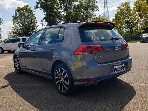 2015 Volkswagen Golf Auto TSI SE