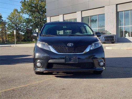 2014 Toyota Sienna SE