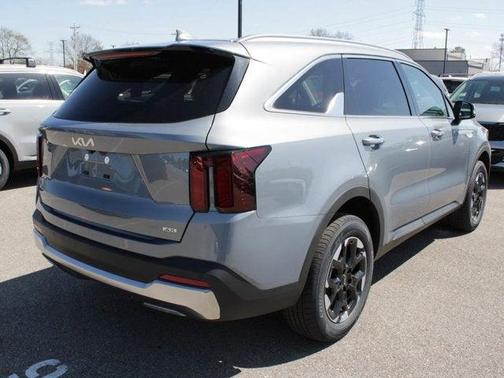 2025 Kia Sorento S