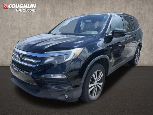 Crystal Black Pearl 2017 Honda Pilot EX