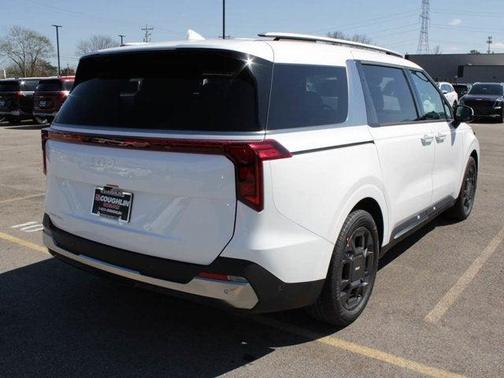 2025 Kia Carnival SX