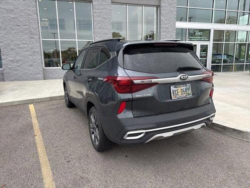 2021 Kia Seltos S