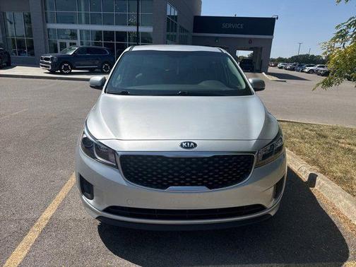 2018 Kia Sedona LX