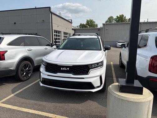 2022 Kia Sorento S