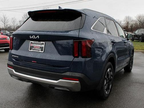 2025 Kia Sorento S