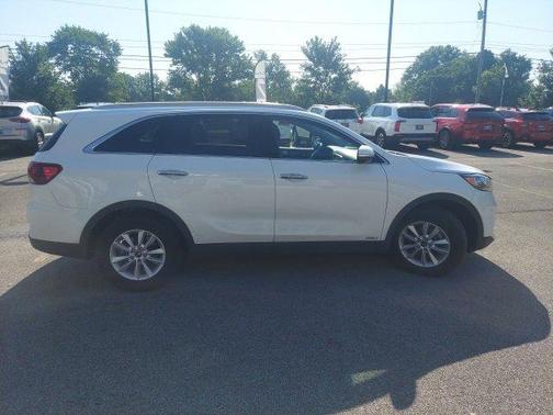 2020 Kia Sorento LX