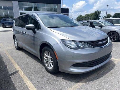 2017 Chrysler Pacifica Touring