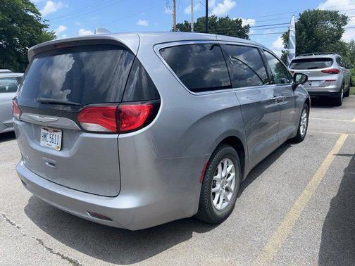 2017 Chrysler Pacifica Touring