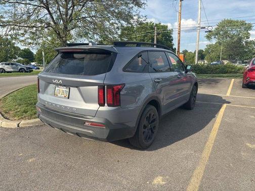 2022 Kia Sorento S