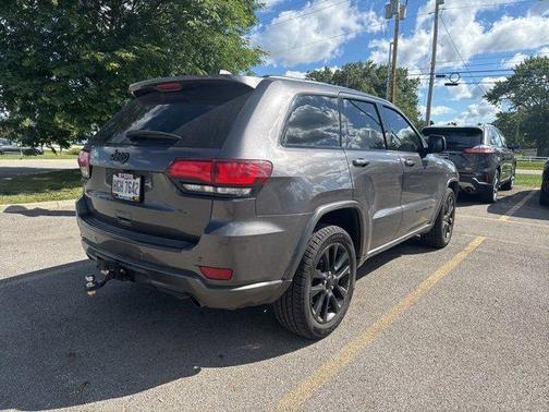 2017 Jeep Grand Cherokee Altitude