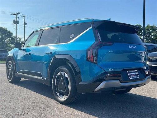 2026 Kia EV9 Land