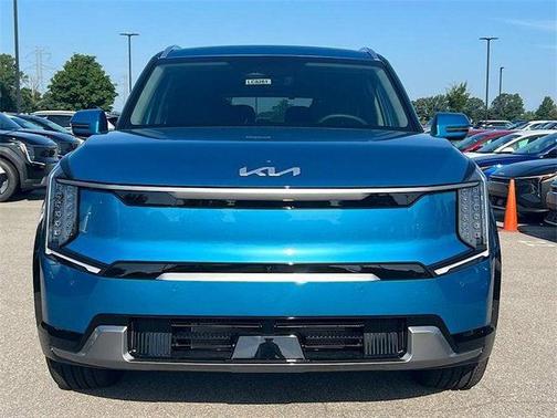 2026 Kia EV9 Land