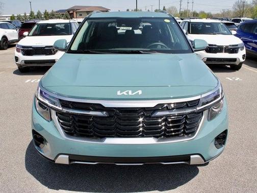 2025 Kia Seltos EX