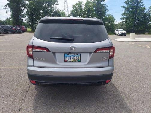 2022 Honda Pilot AWD Sport