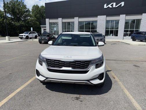 2023 Kia Seltos LX