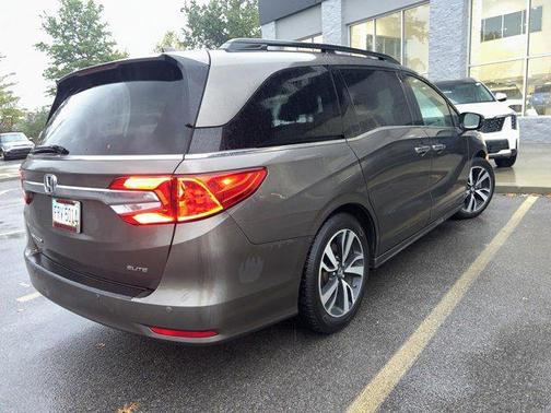 2020 Honda Odyssey Elite