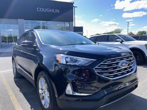 2021 Ford Edge Titanium