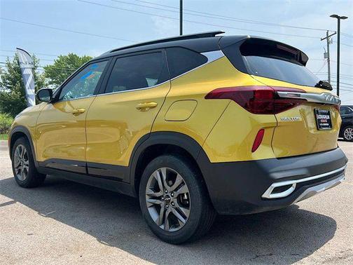 2023 Kia Seltos S