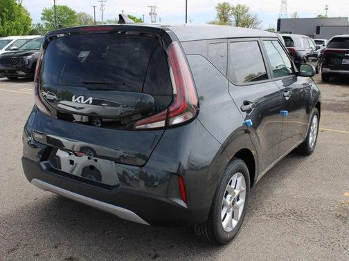 2025 Kia Soul S
