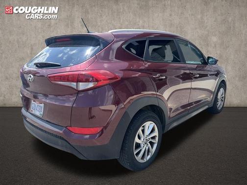 Ruby Wine 2016 Hyundai TUCSON SE