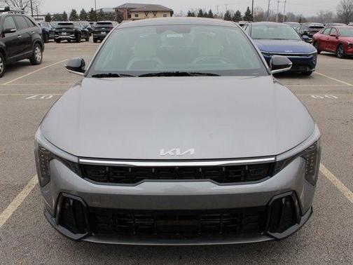 2025 Kia K4 GT-Line Turbo