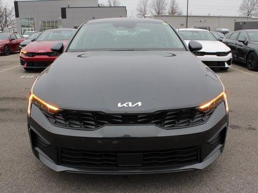 2025 Kia K5 LXS
