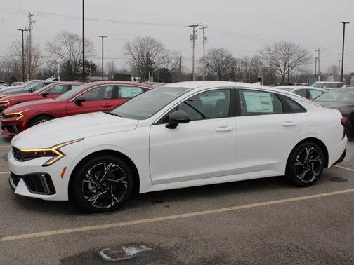 2025 Kia K5 GT-Line