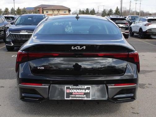 2025 Kia K5 LXS