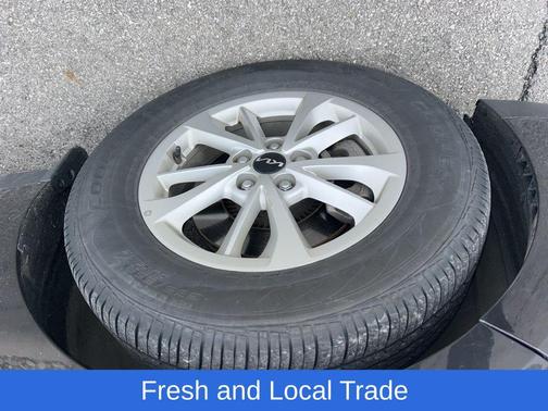 2022 Kia Carnival LXS