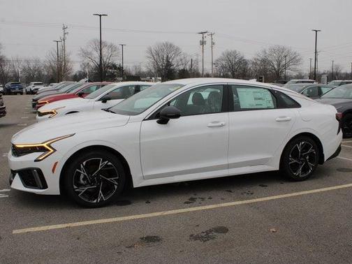 2025 Kia K5 GT-Line