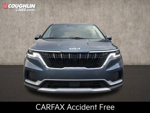 2024 Kia Carnival EX