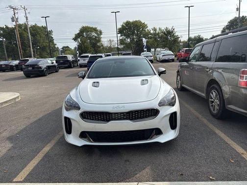 2022 Kia Stinger GT2