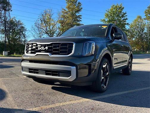 2023 Kia Telluride S