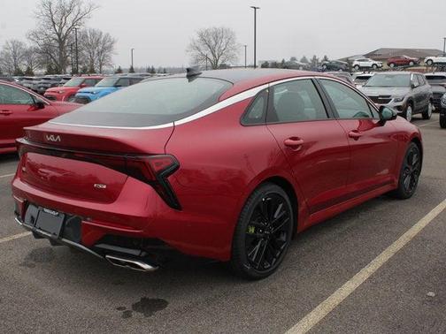 2025 Kia K5 GT