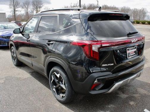 2025 Kia Seltos S
