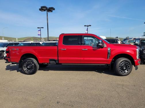 2024 Ford F-250 Platinum