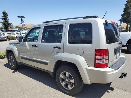 2008 Jeep Liberty Sport