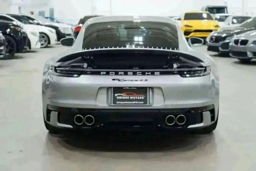 2022 Porsche 911 Carrera 4S